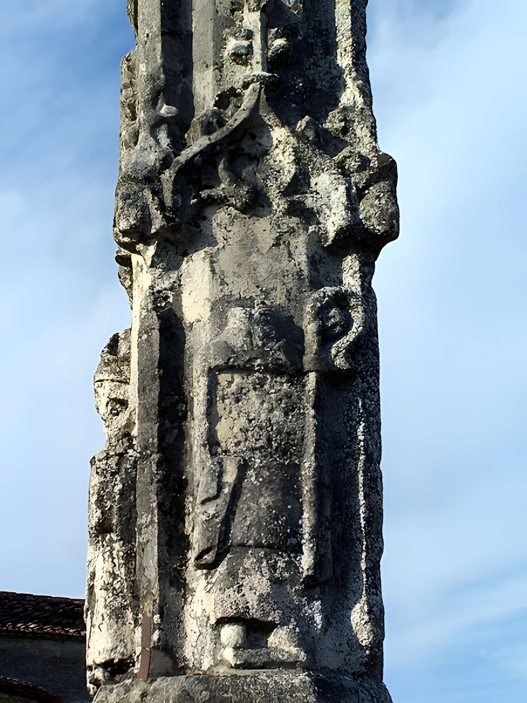 Croix de cimetière de Mauriac