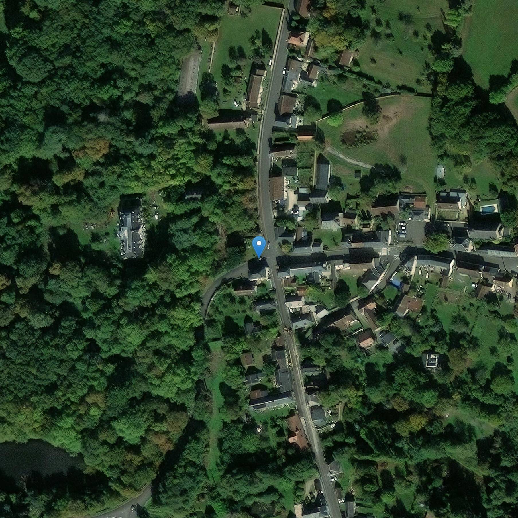 Photo de Saint Nicholas de La Ferriere Church