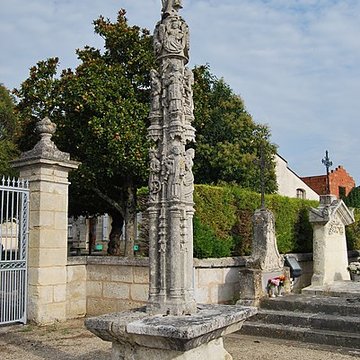 Croix de cimetière de Saillans