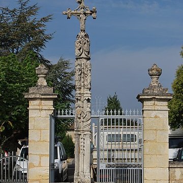 Croix de cimetière de Saillans