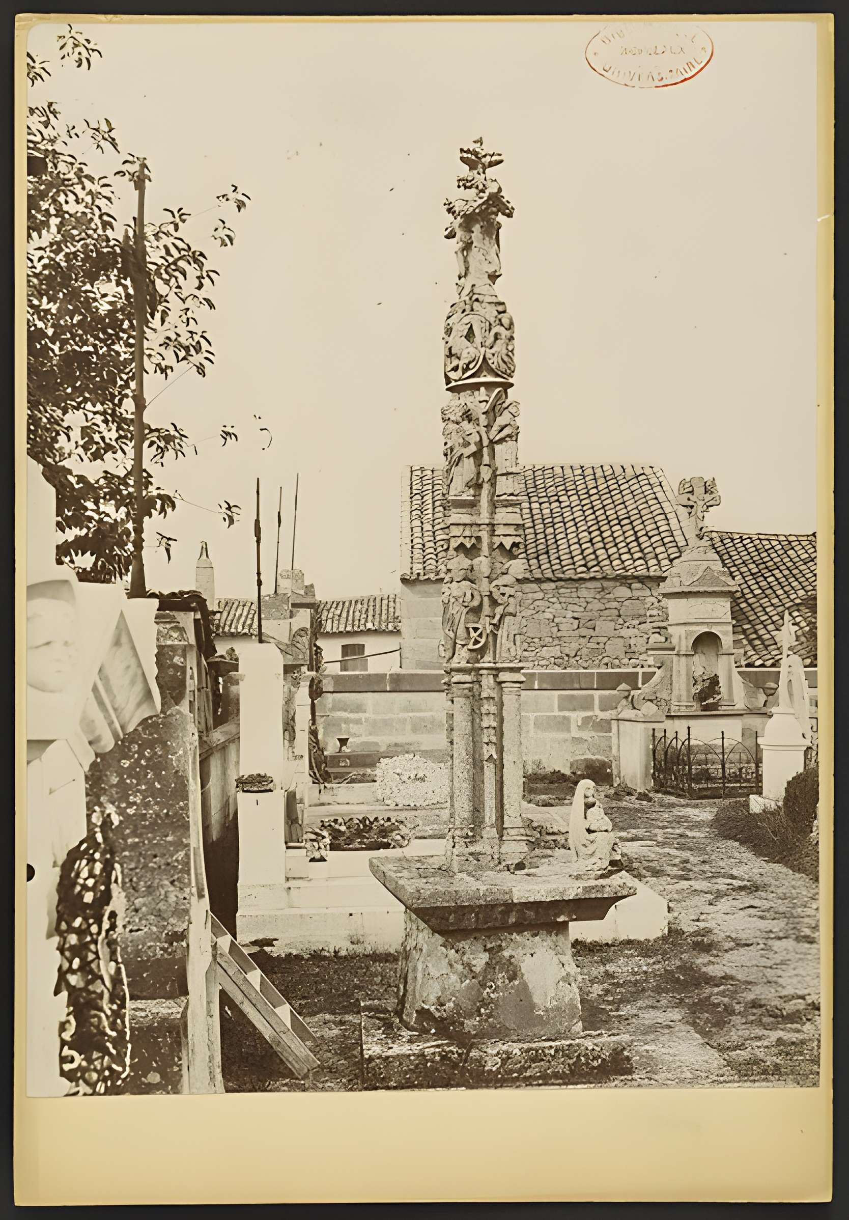 Croix de cimetière de Saillans