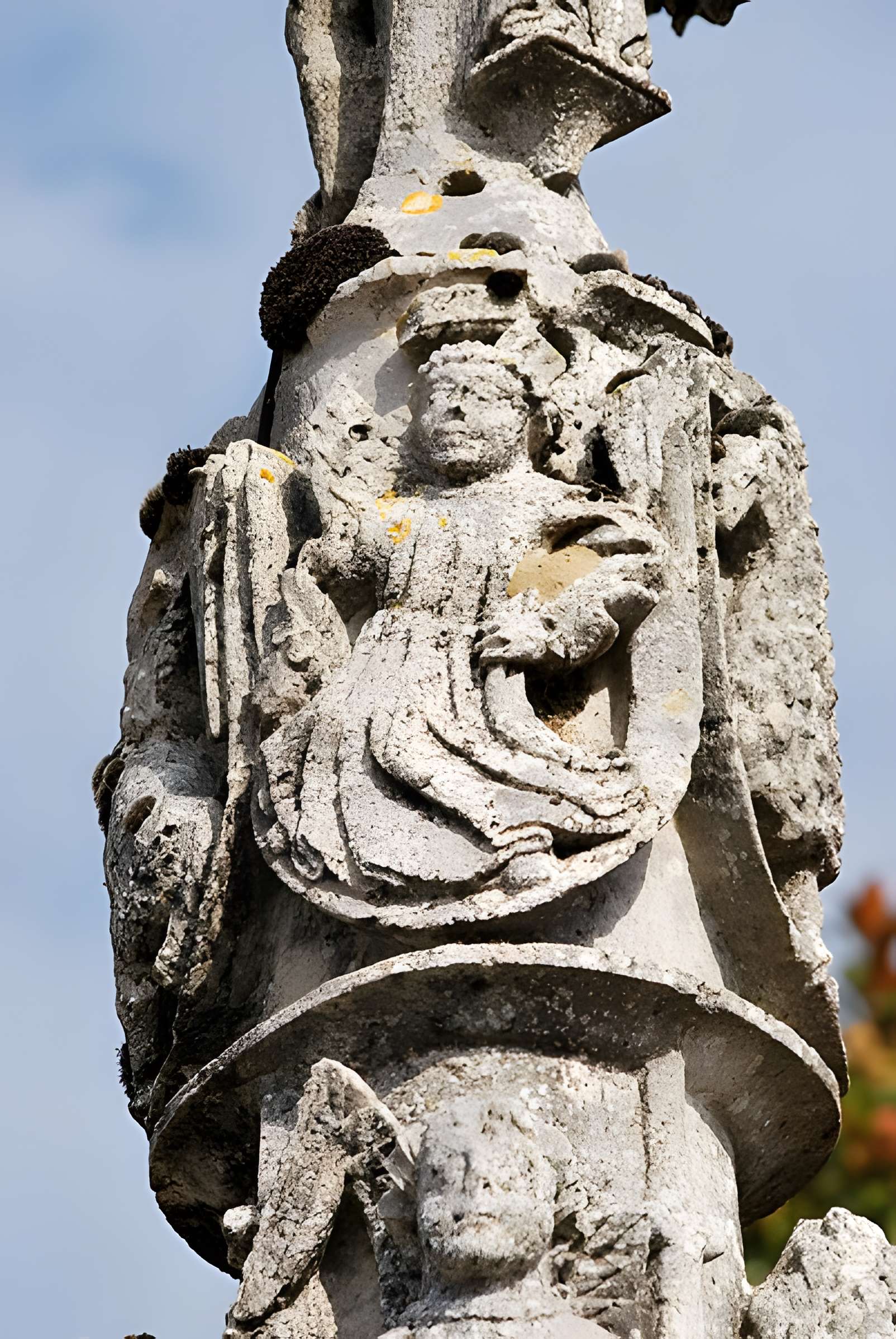 Croix de cimetière de Saillans