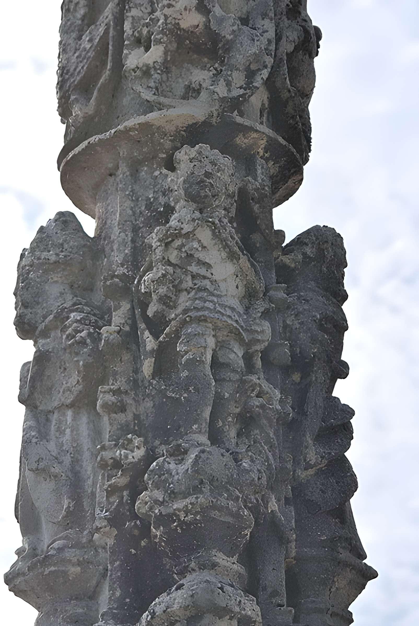 Croix de cimetière de Saillans