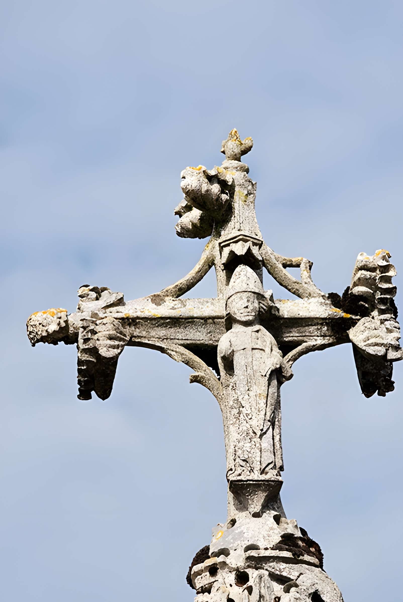 Croix de cimetière de Saillans