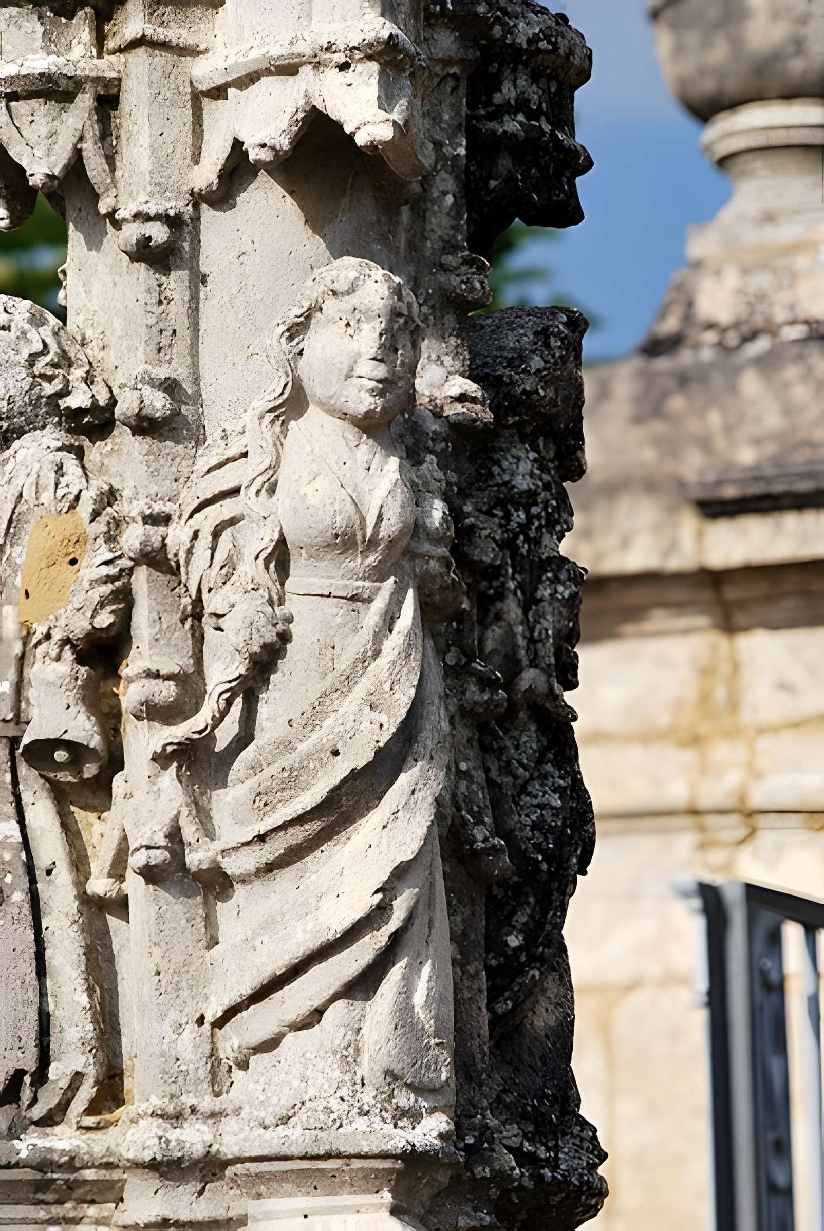 Croix de cimetière de Saillans