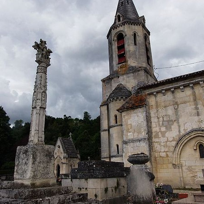 Photo de Croix de cimetière de Saint-Germain-de-la-Rivière