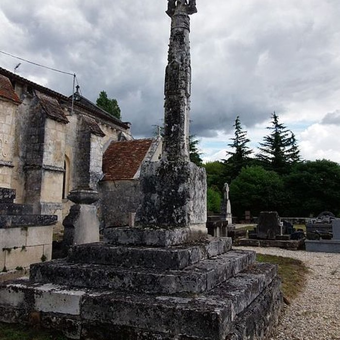 Photo de Croix de cimetière de Saint-Germain-de-la-Rivière