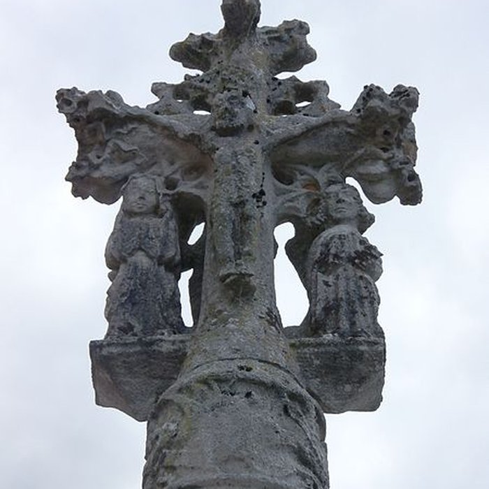 Photo de Croix de cimetière de Saint-Germain-de-la-Rivière