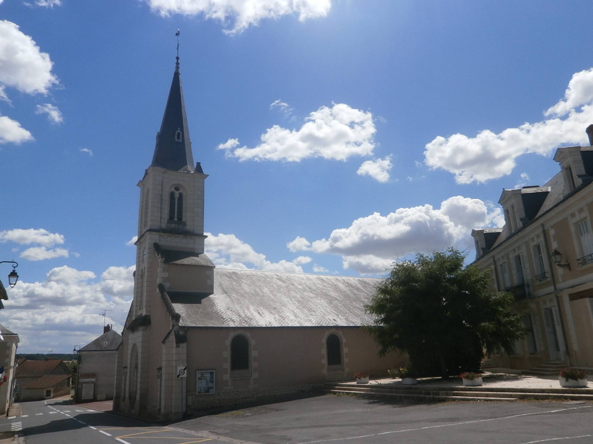 Photo de Église Saint-Vincent de Marigny-Marmande