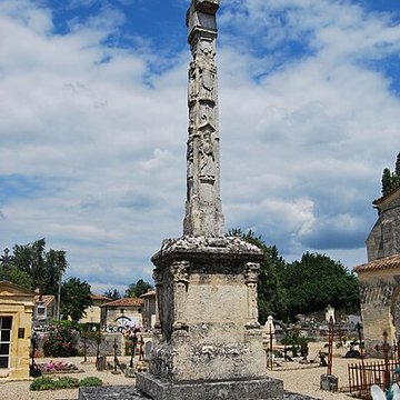 Croix de cimetière de Saint-Pey-dArmens