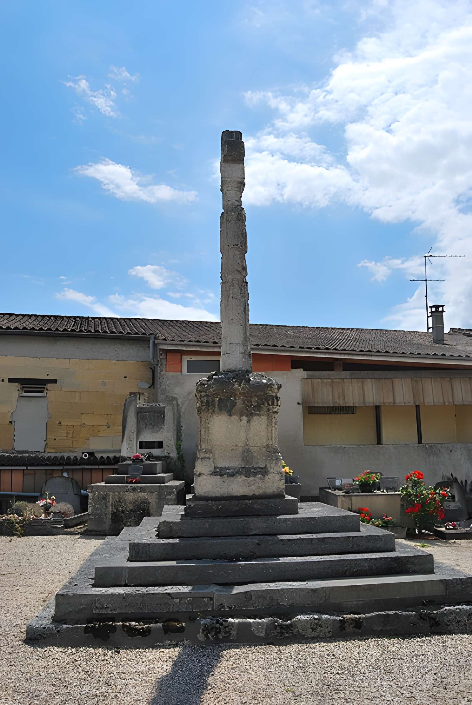 Croix de cimetière de Saint-Pey-d'Armens