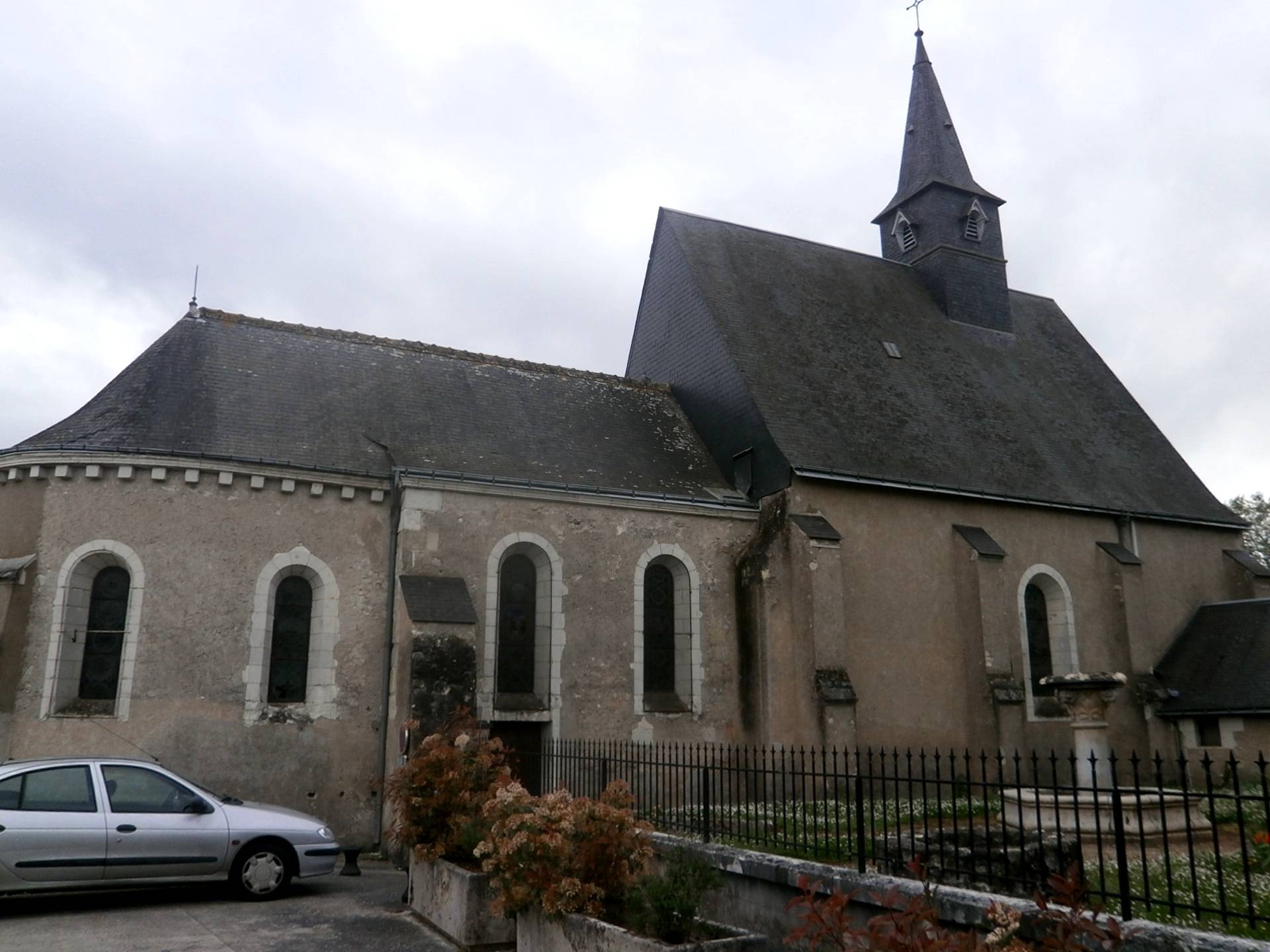 Photo de Église Notre-Dame de Notre-Dame-d'Oé