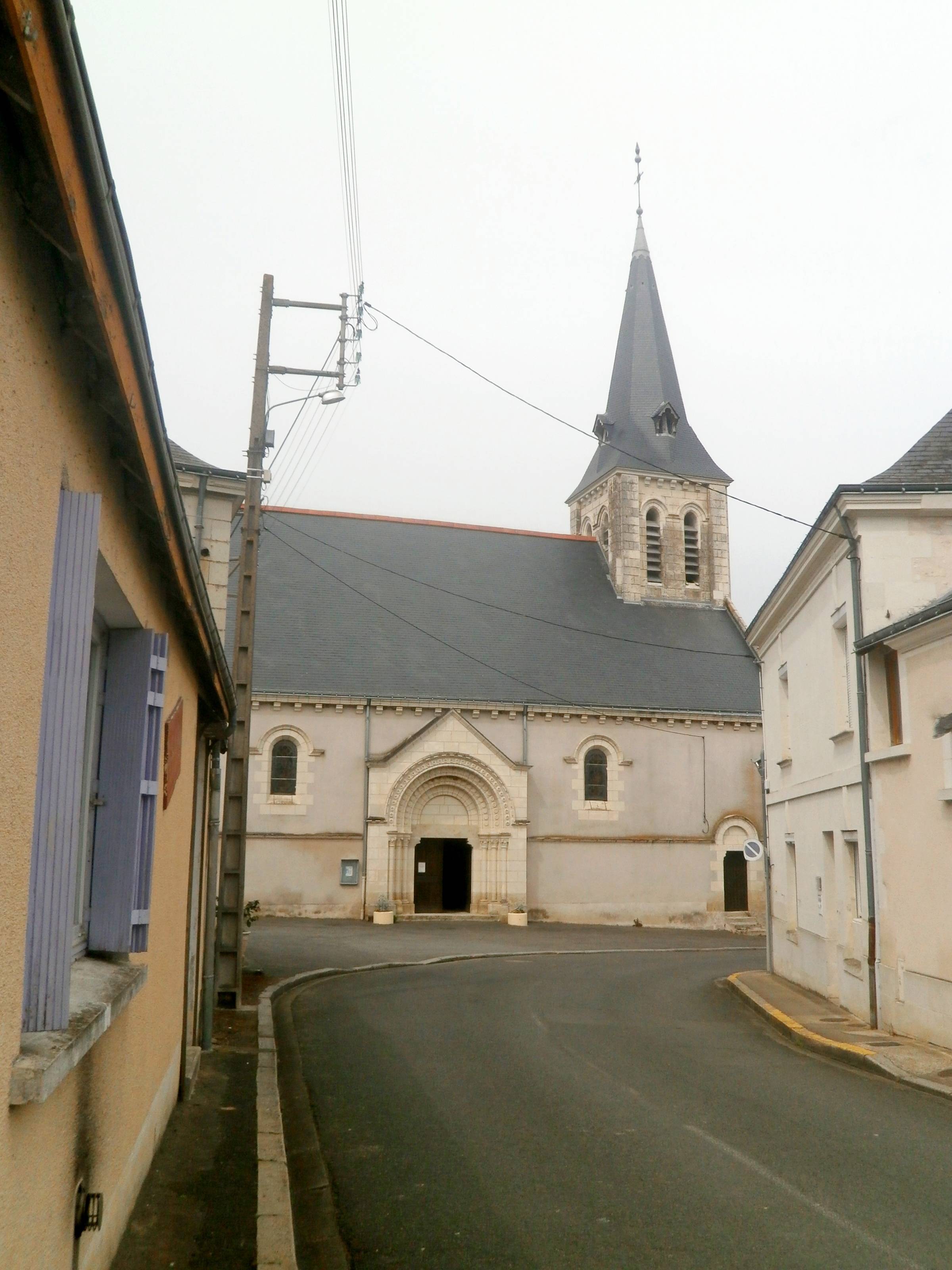 Photo de Église Saint-Pierre de Rivarennes