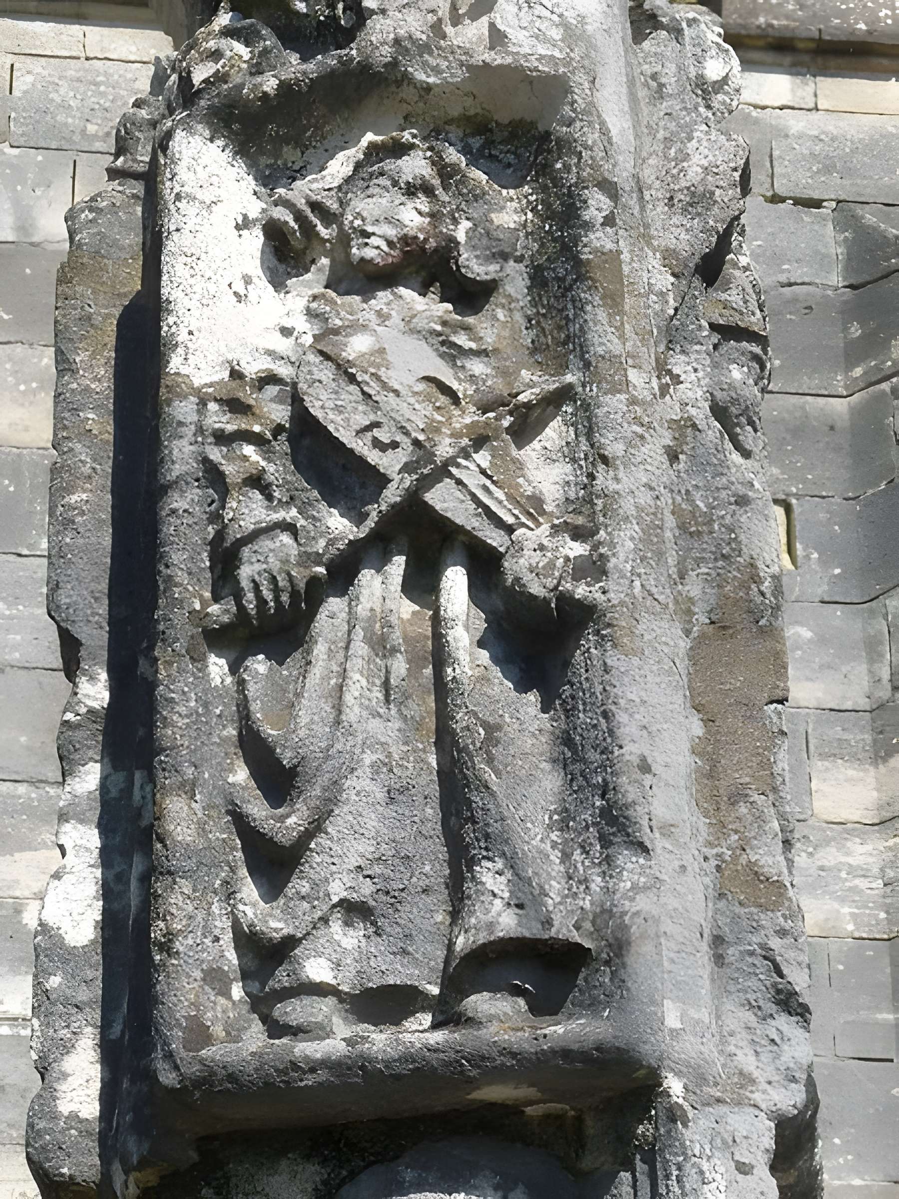 Croix du cimetière de Bonzac