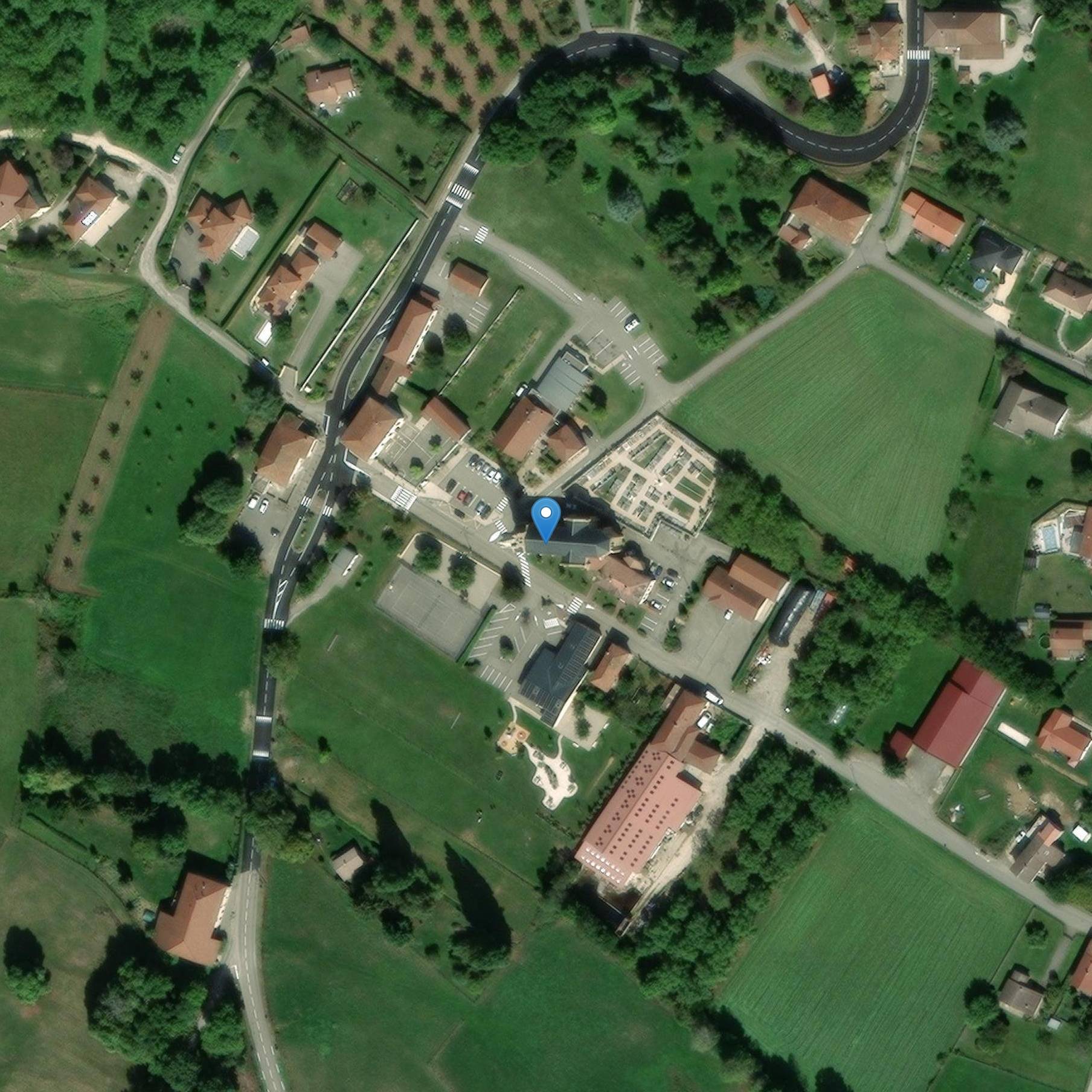 Photo de チェスレイの聖ペテロ教会