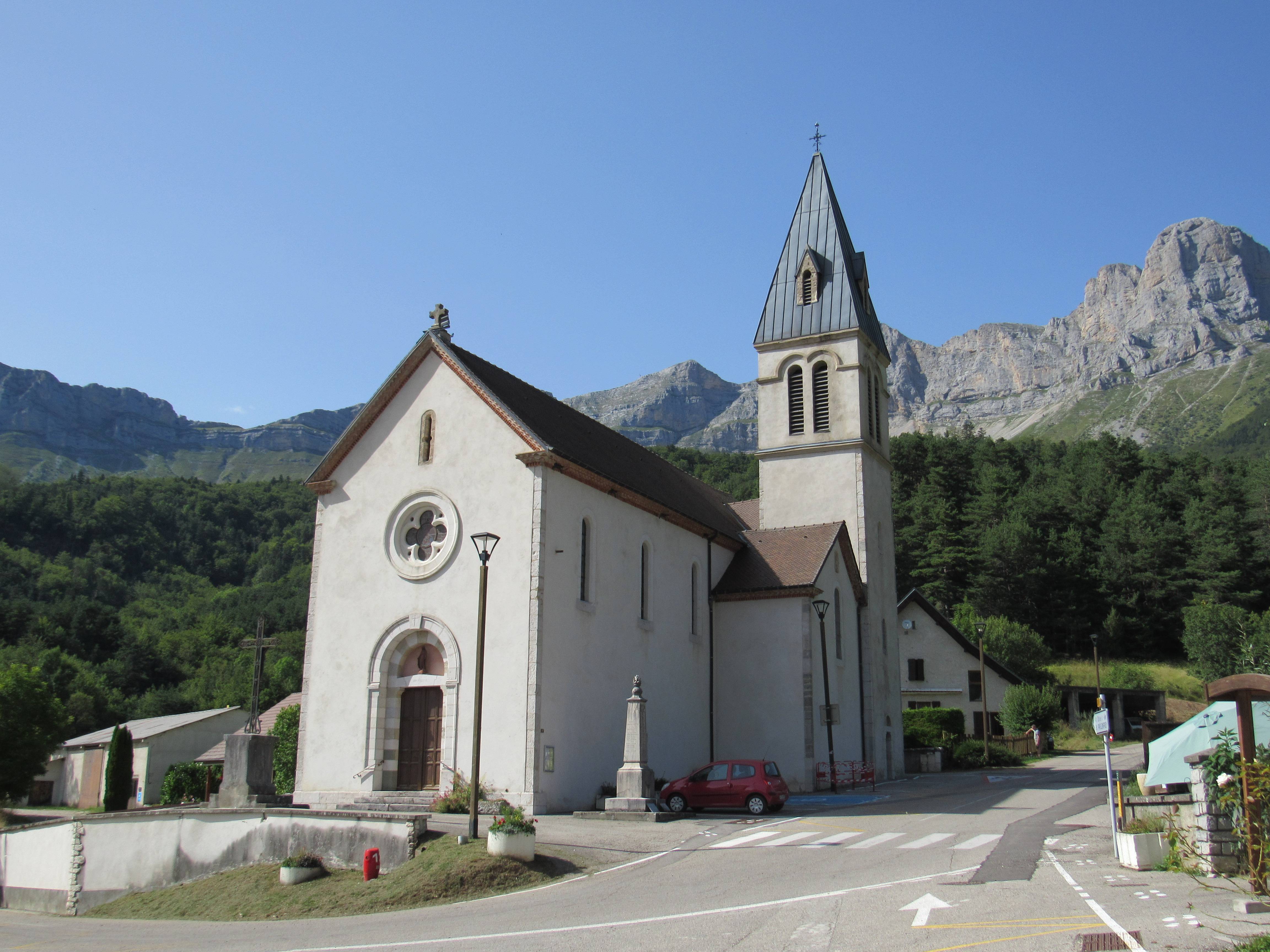 Photo de Église Saint-Laurent de Château-Bernard