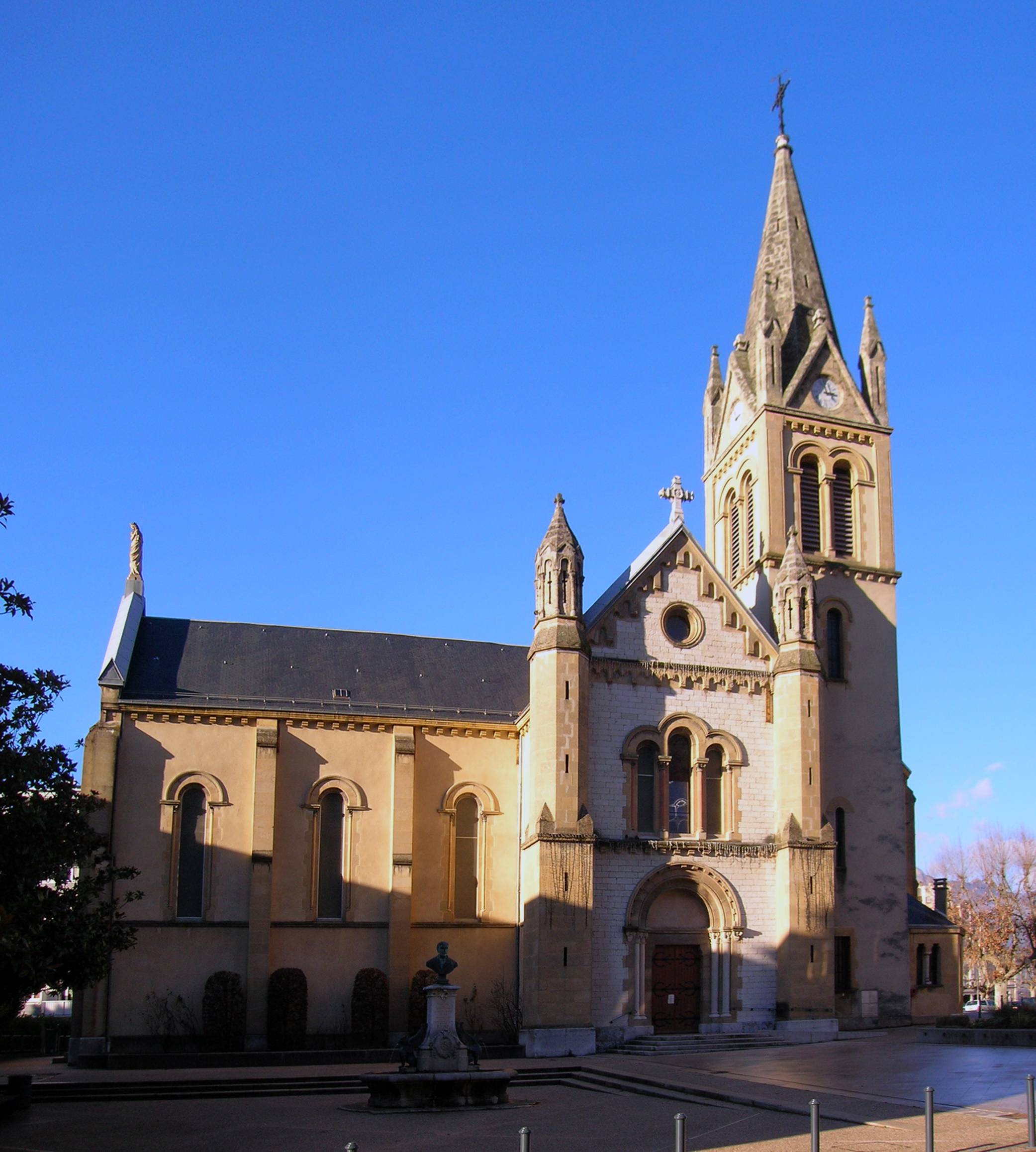 Photo de Église Saint-Georges de Domène