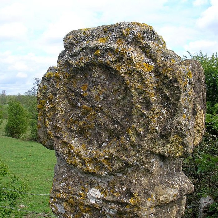 Photo de Croix romane de Grisy