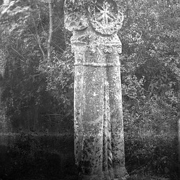 Photo de Croix romane de Grisy