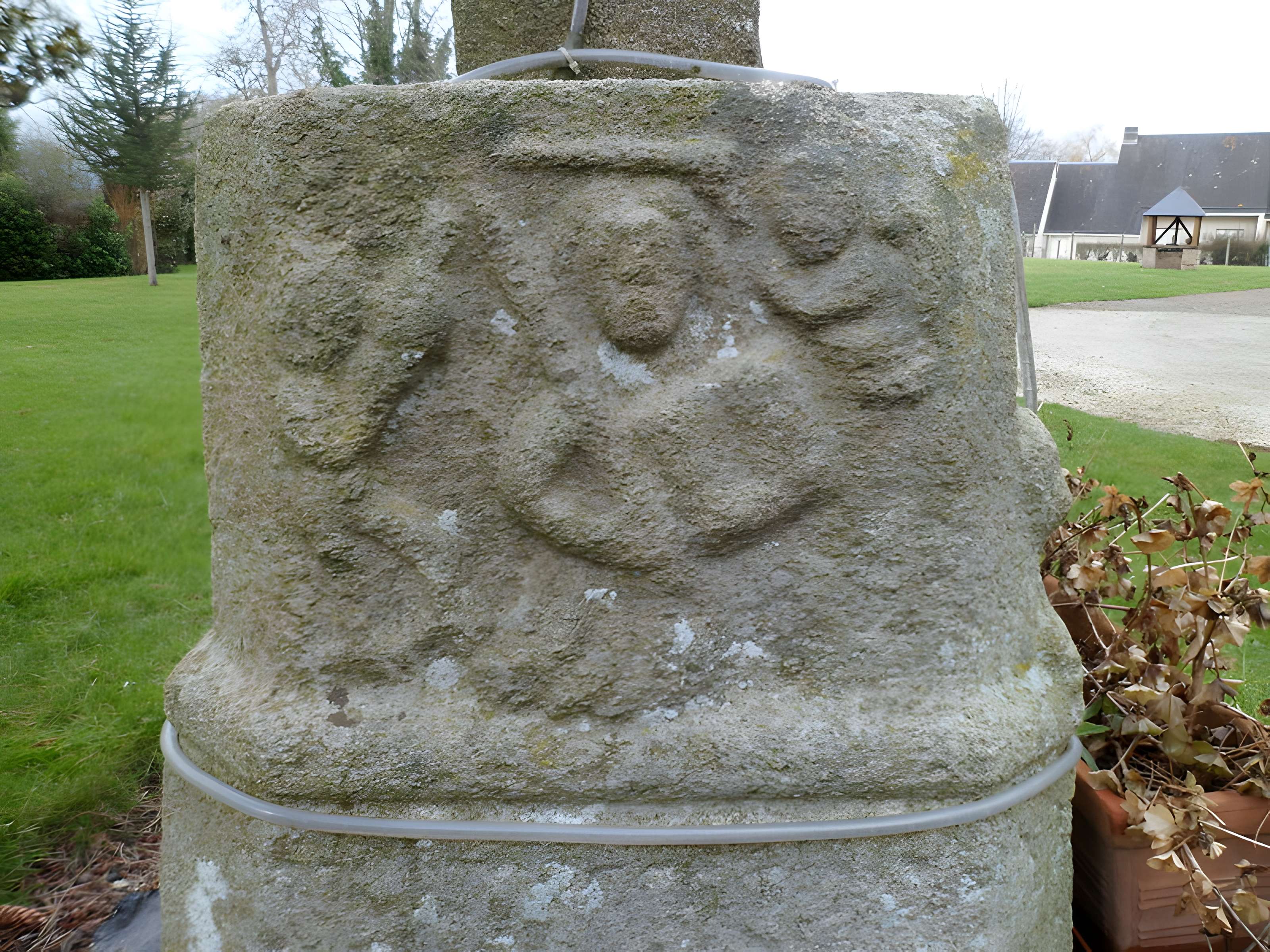 Croix Saint-Martin de Notre-Dame-du-Touchet