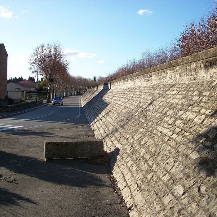 Photo de Digue denceinte de Caderousse