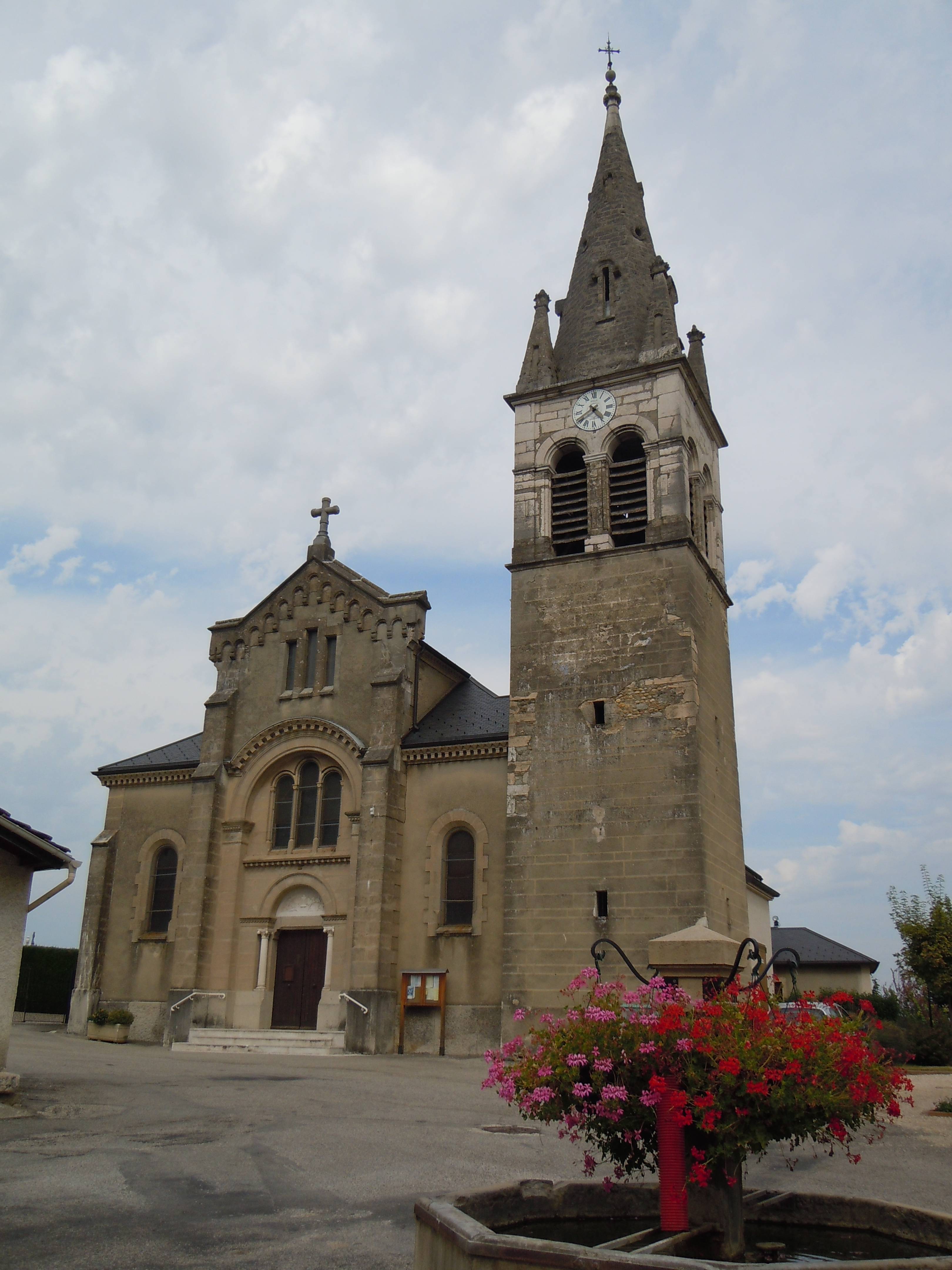 Photo de Saint Peter's Church of La Bâtie-Divisin