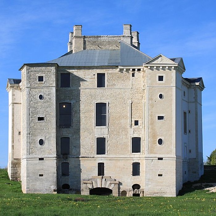 Photo de Château de Maulnes