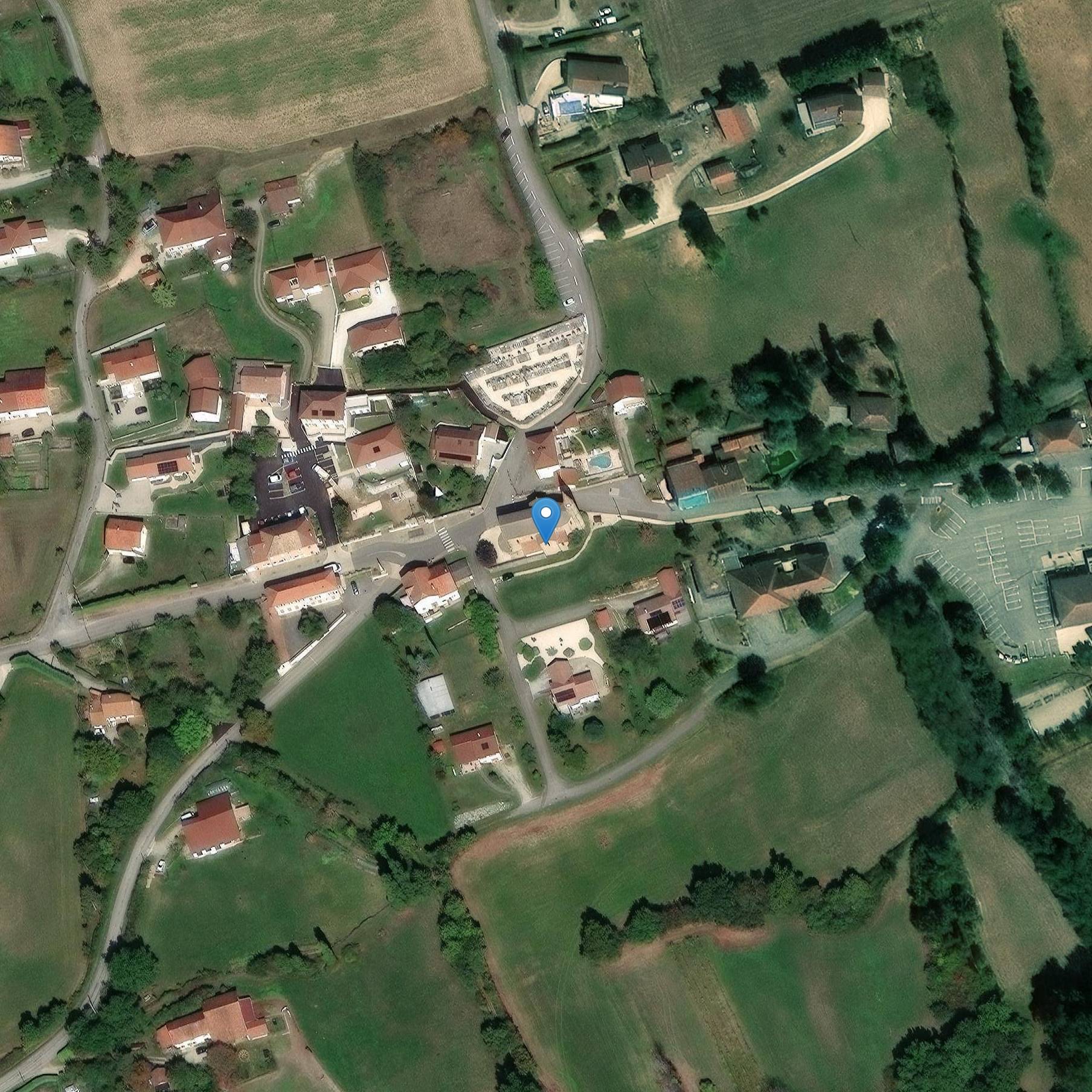 Photo de Kerk van Saint-Blaise de Pisieu