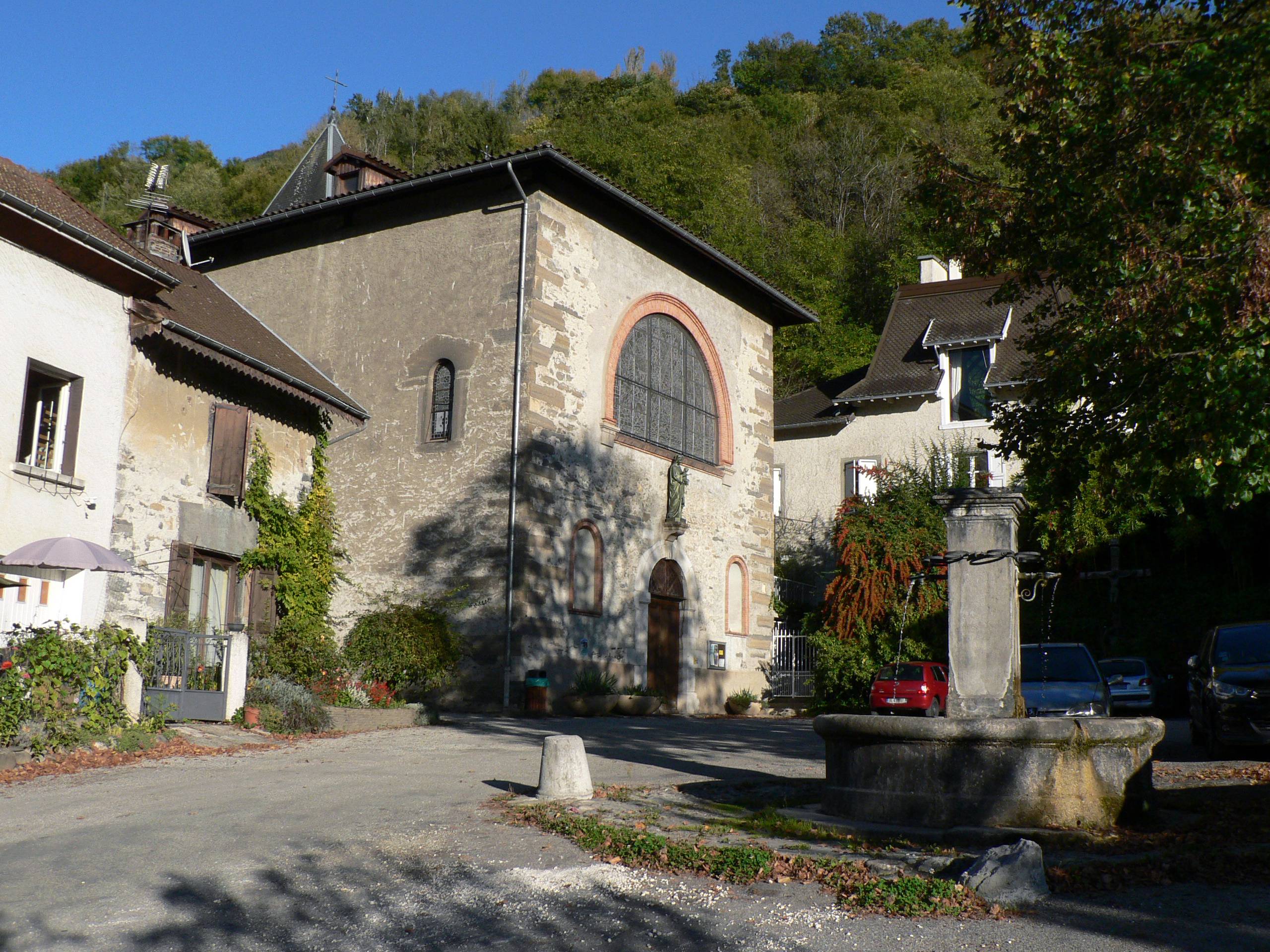 Photo de Église Saint-Jean-Baptiste de Tencin