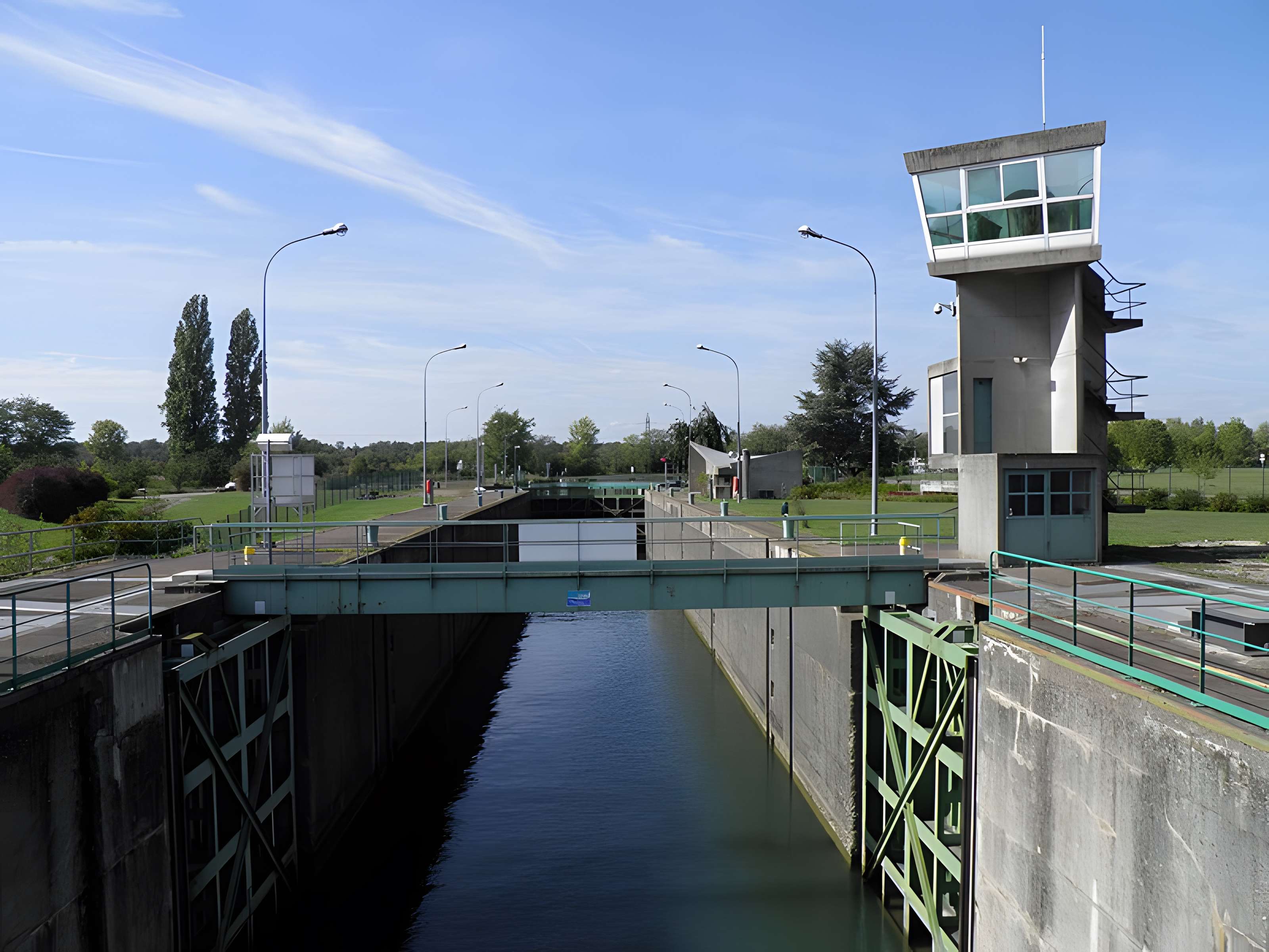 Écluse de Kembs-Niffer