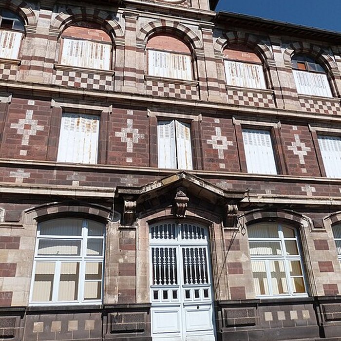 Photo de École Jules-Ferry du Gua à Aubin