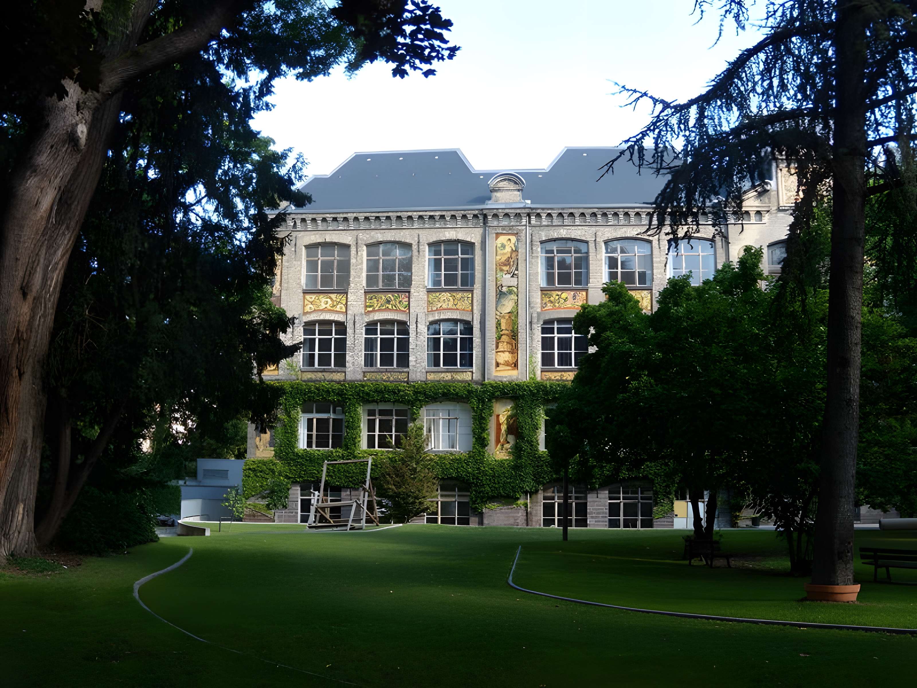 École supérieure des arts décoratifs de Strasbourg 