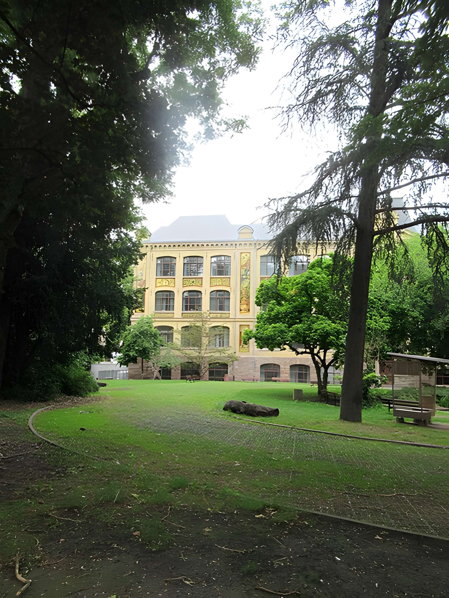 École supérieure des arts décoratifs de Strasbourg
