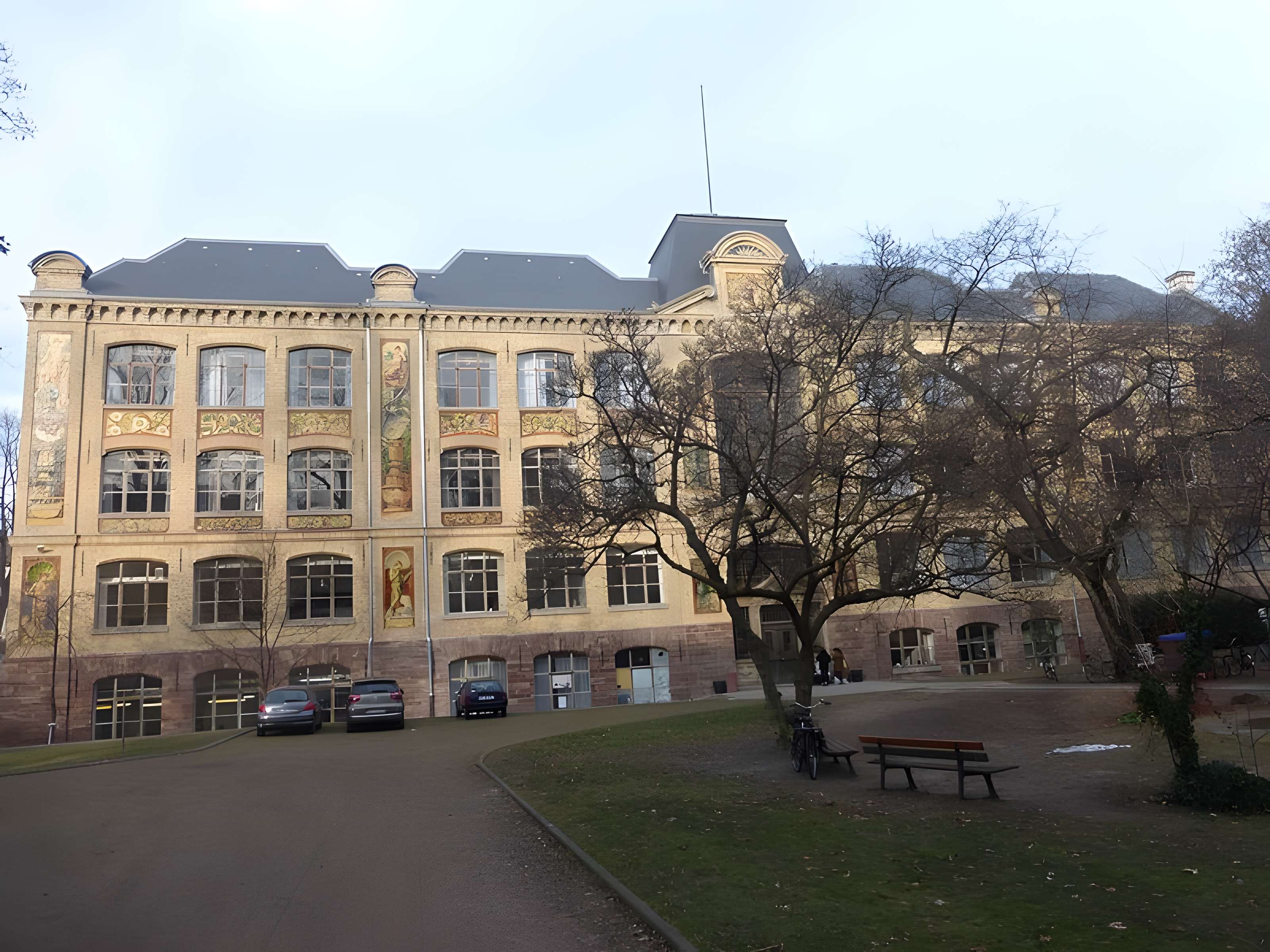 École supérieure des arts décoratifs de Strasbourg