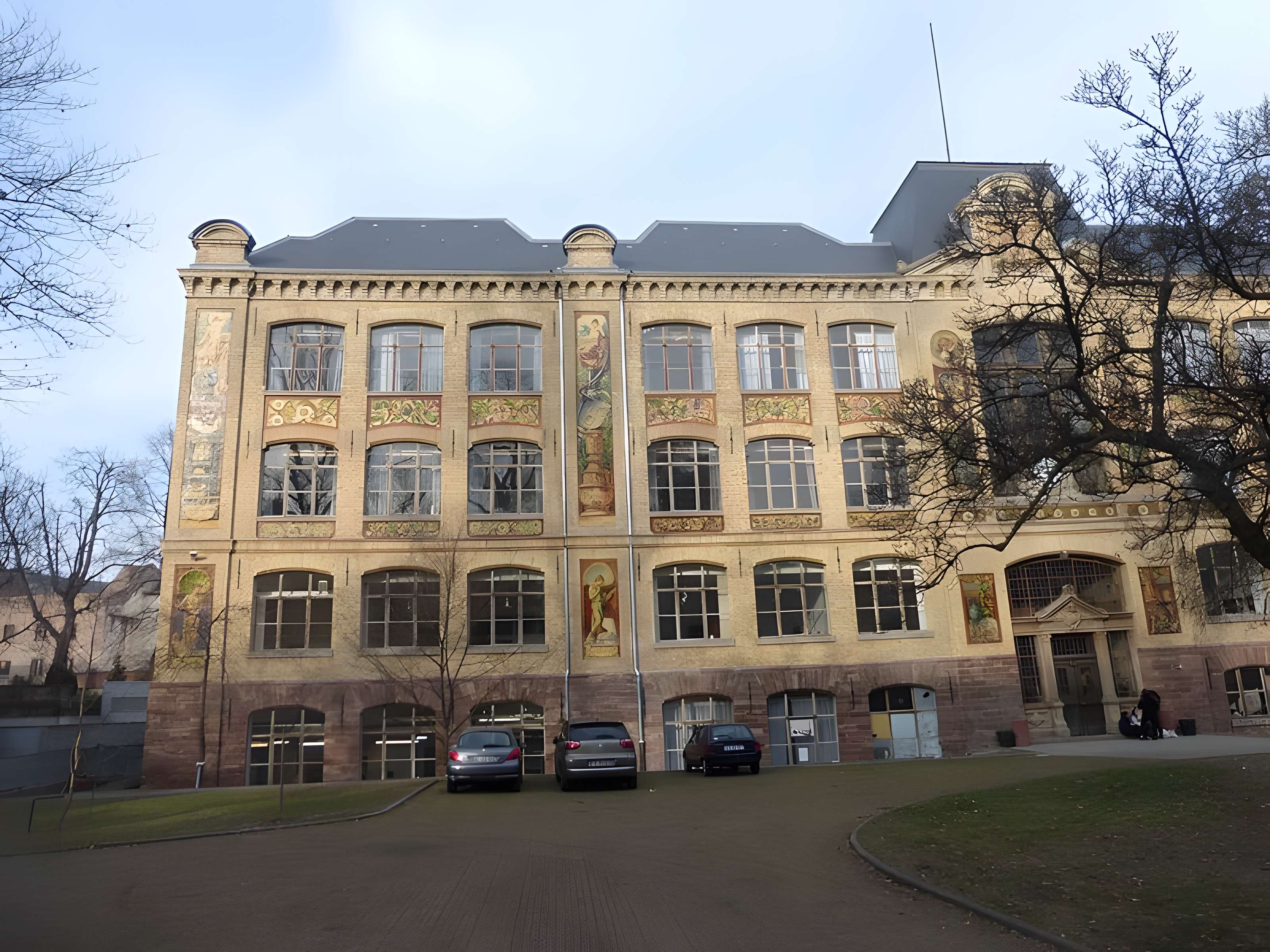 École supérieure des arts décoratifs de Strasbourg