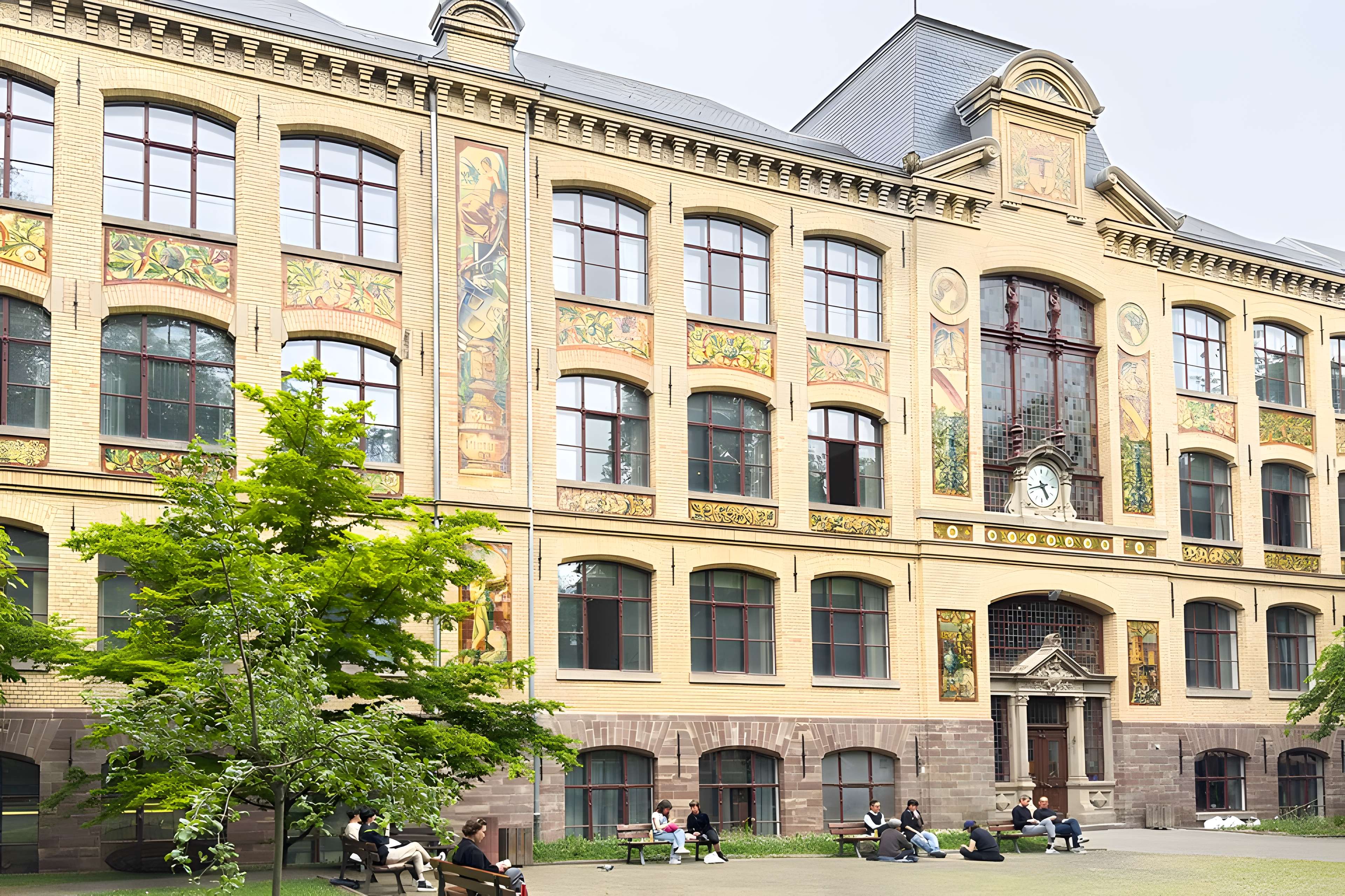 École supérieure des arts décoratifs de Strasbourg