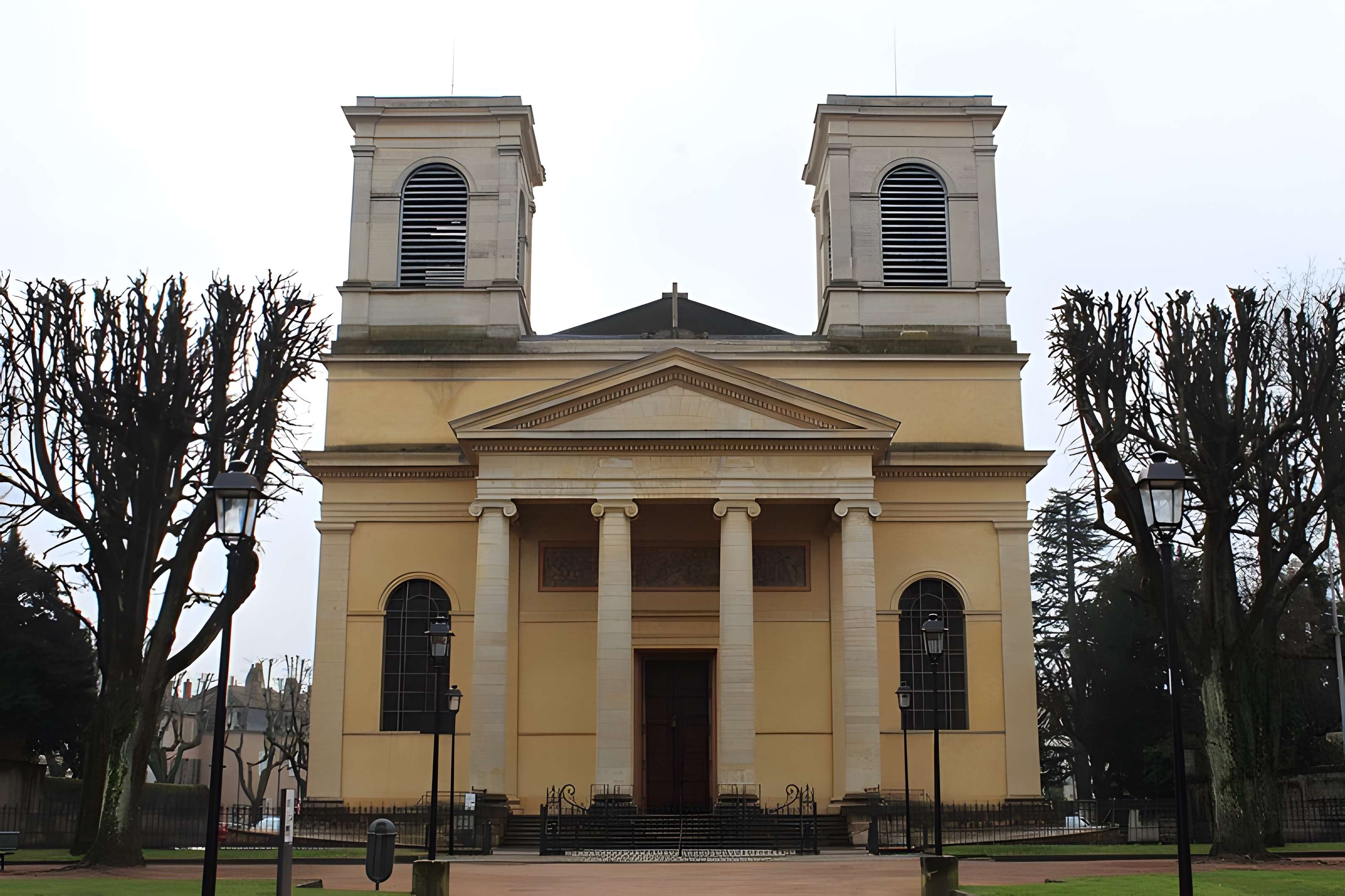 Église cathédrale Saint-Vincent de Mâcon