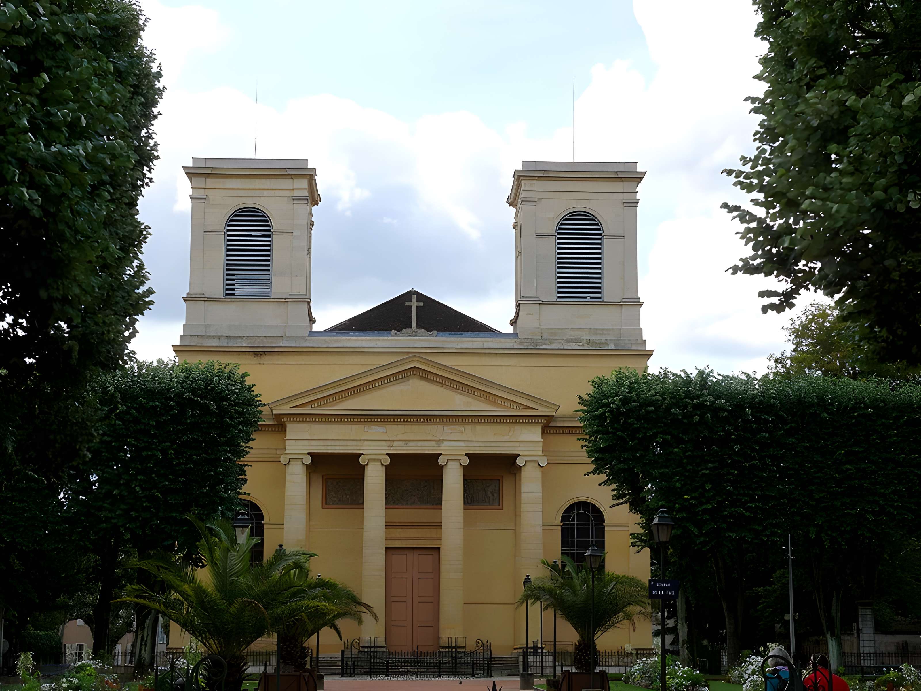 Église cathédrale Saint-Vincent de Mâcon