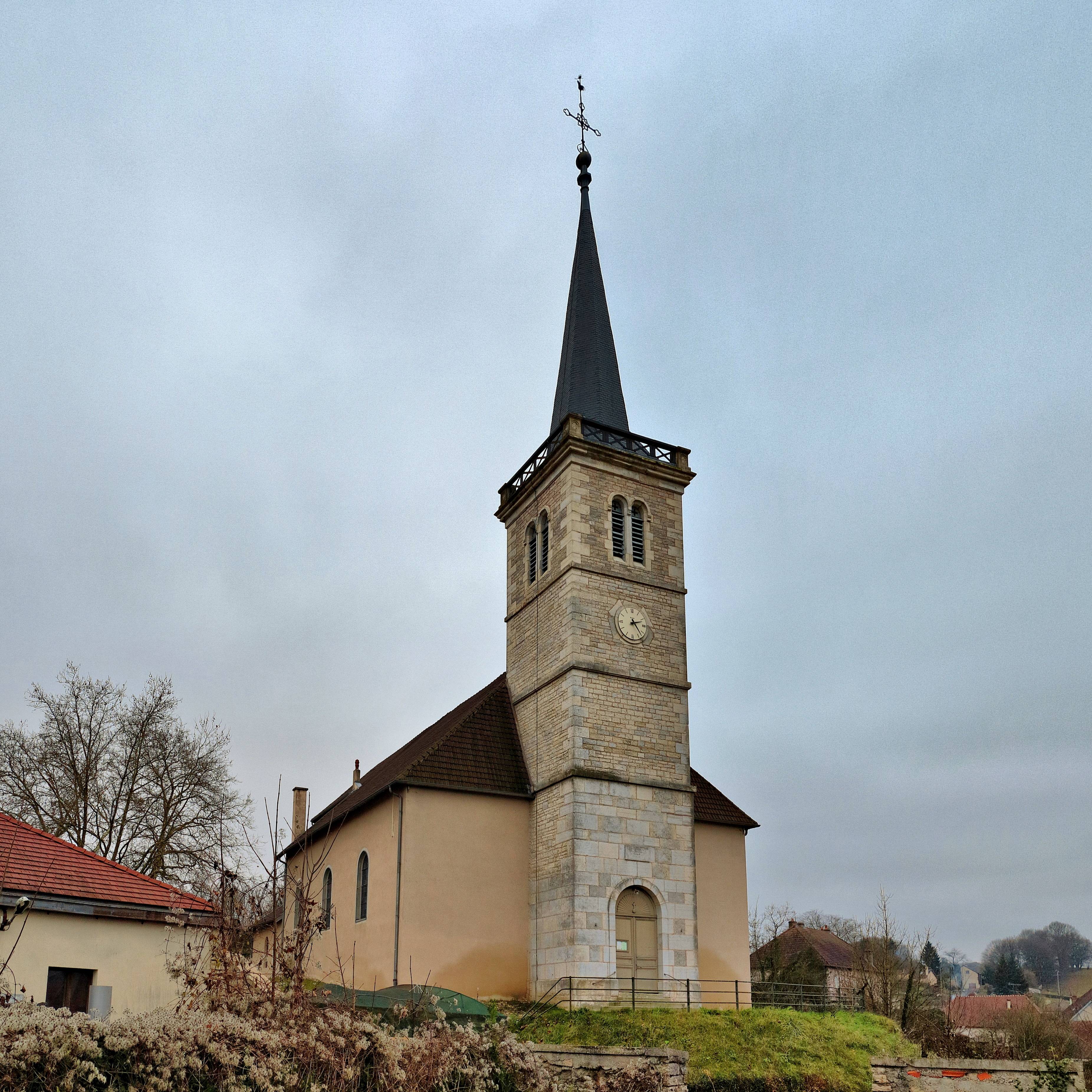 Photo de Kirche des heiligen Petrus von Strausans