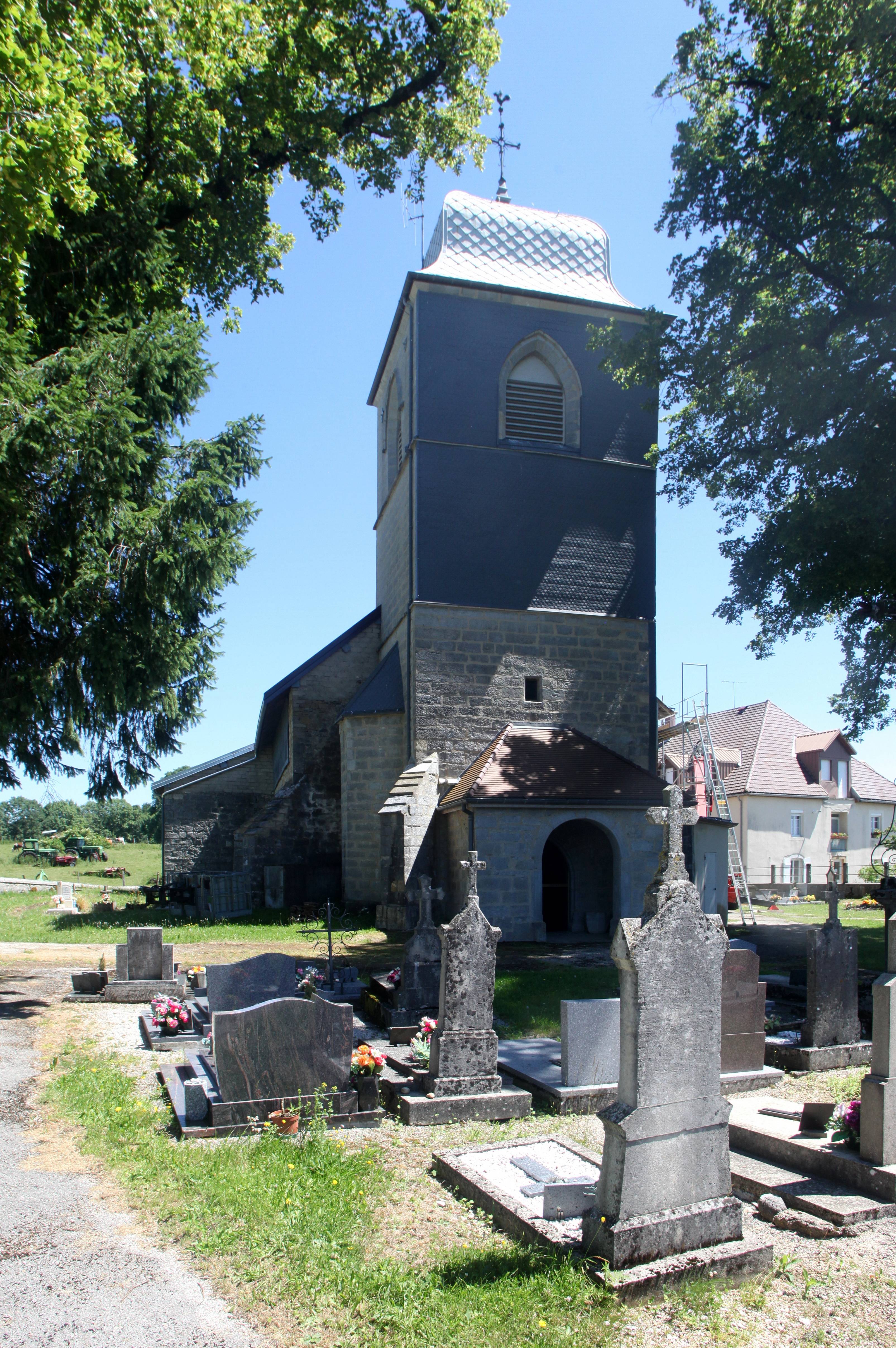 Photo de Church of Saint Peter and Saint Paul of Fraroz
