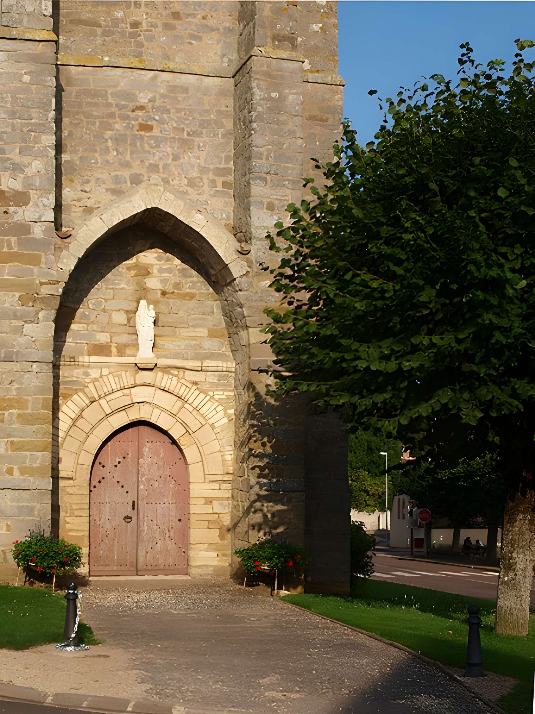 Église de la Nativité de la Vierge de Brannay