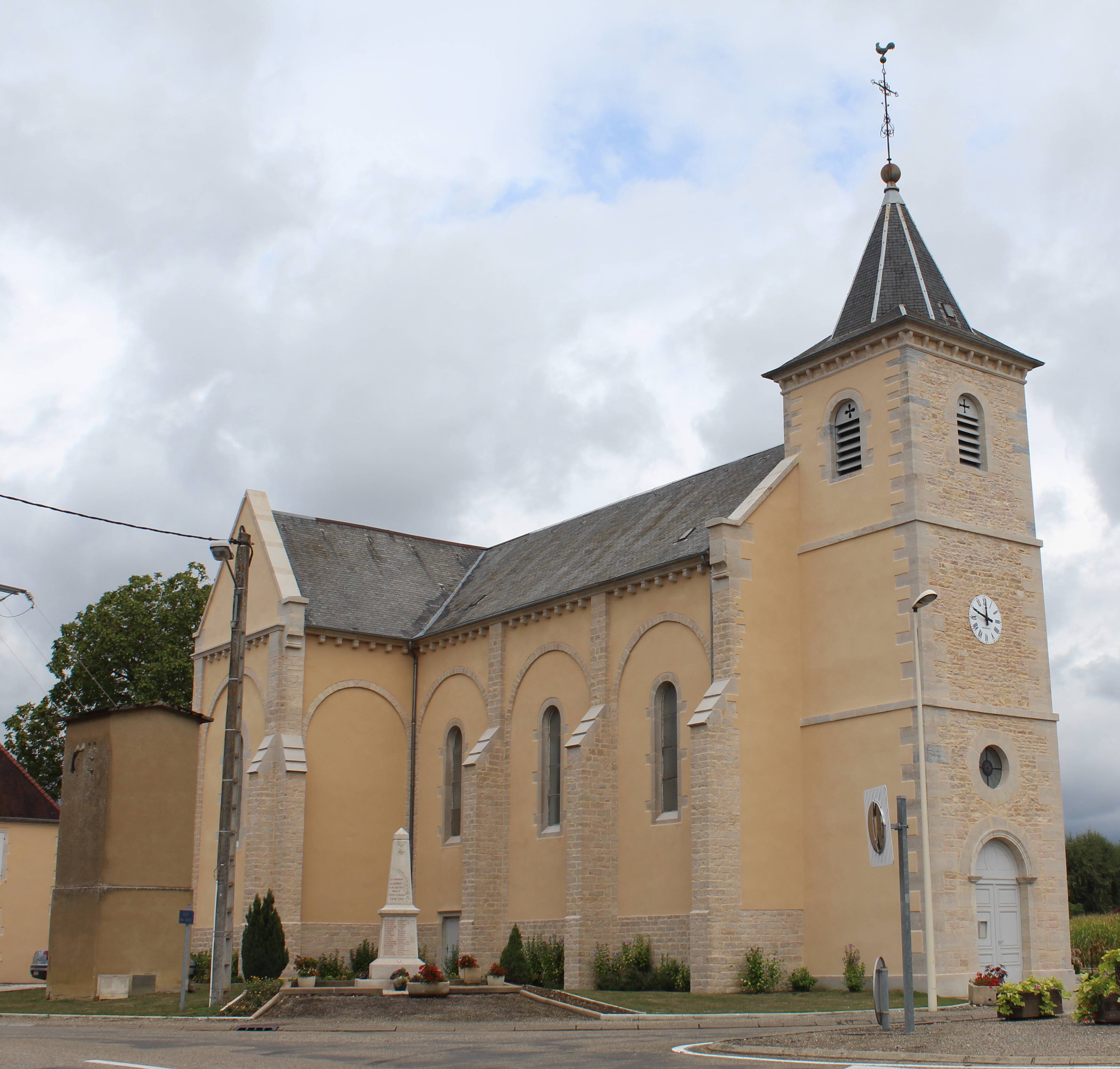 Photo de Église Saint-Louis des Essards-Taignevaux