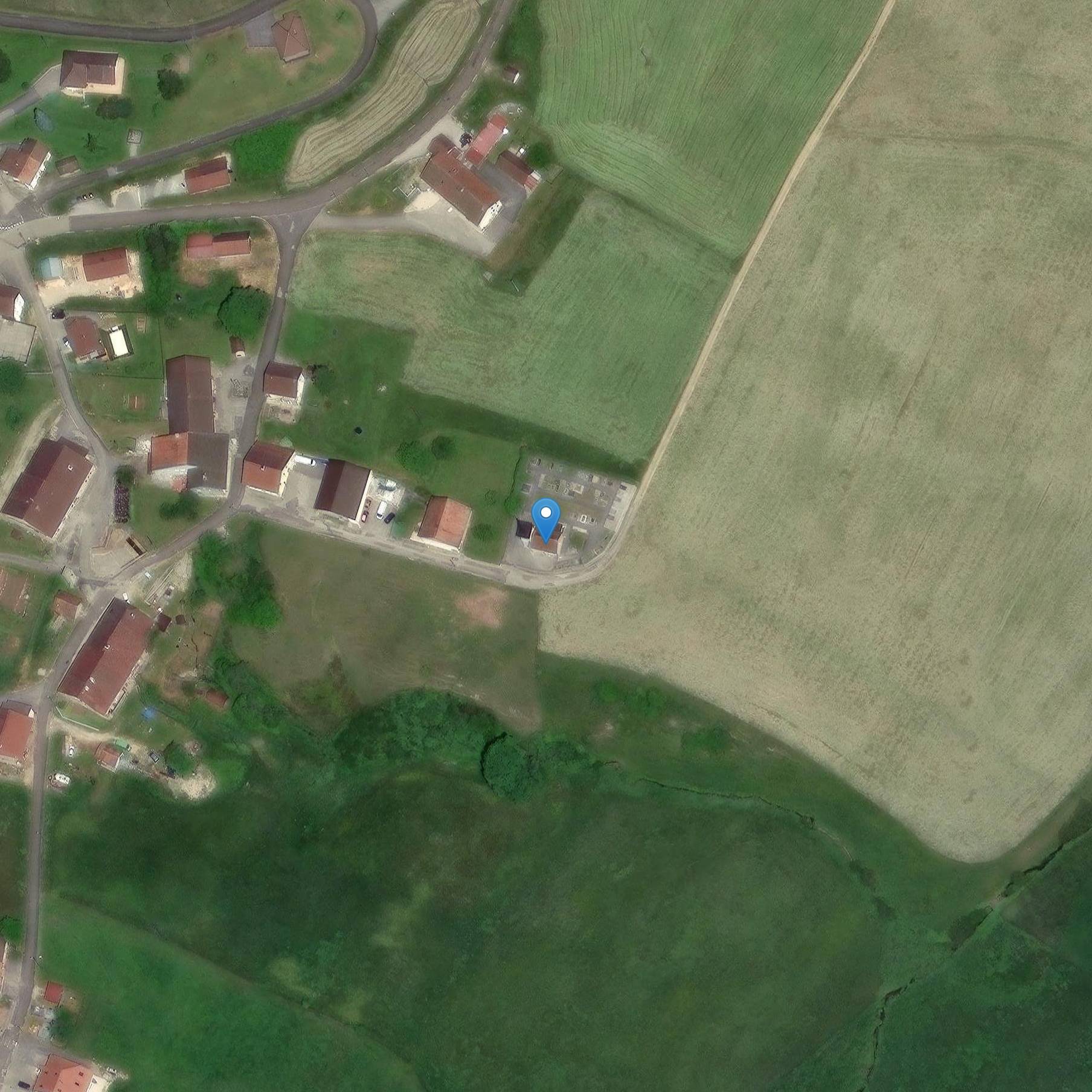 Photo de Saint-Remy des Piards Church