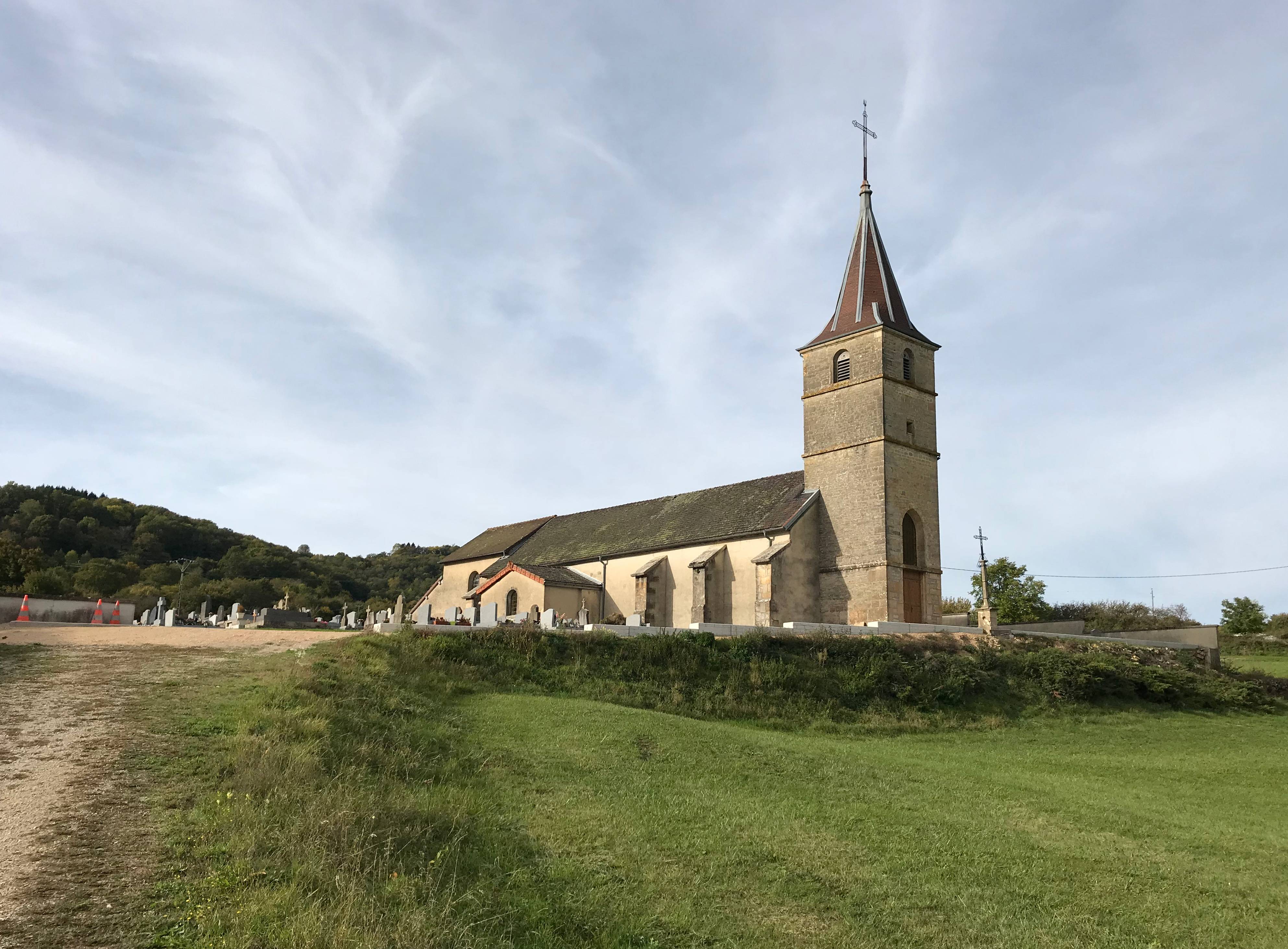 Photo de 路易西亚圣莫里斯教堂