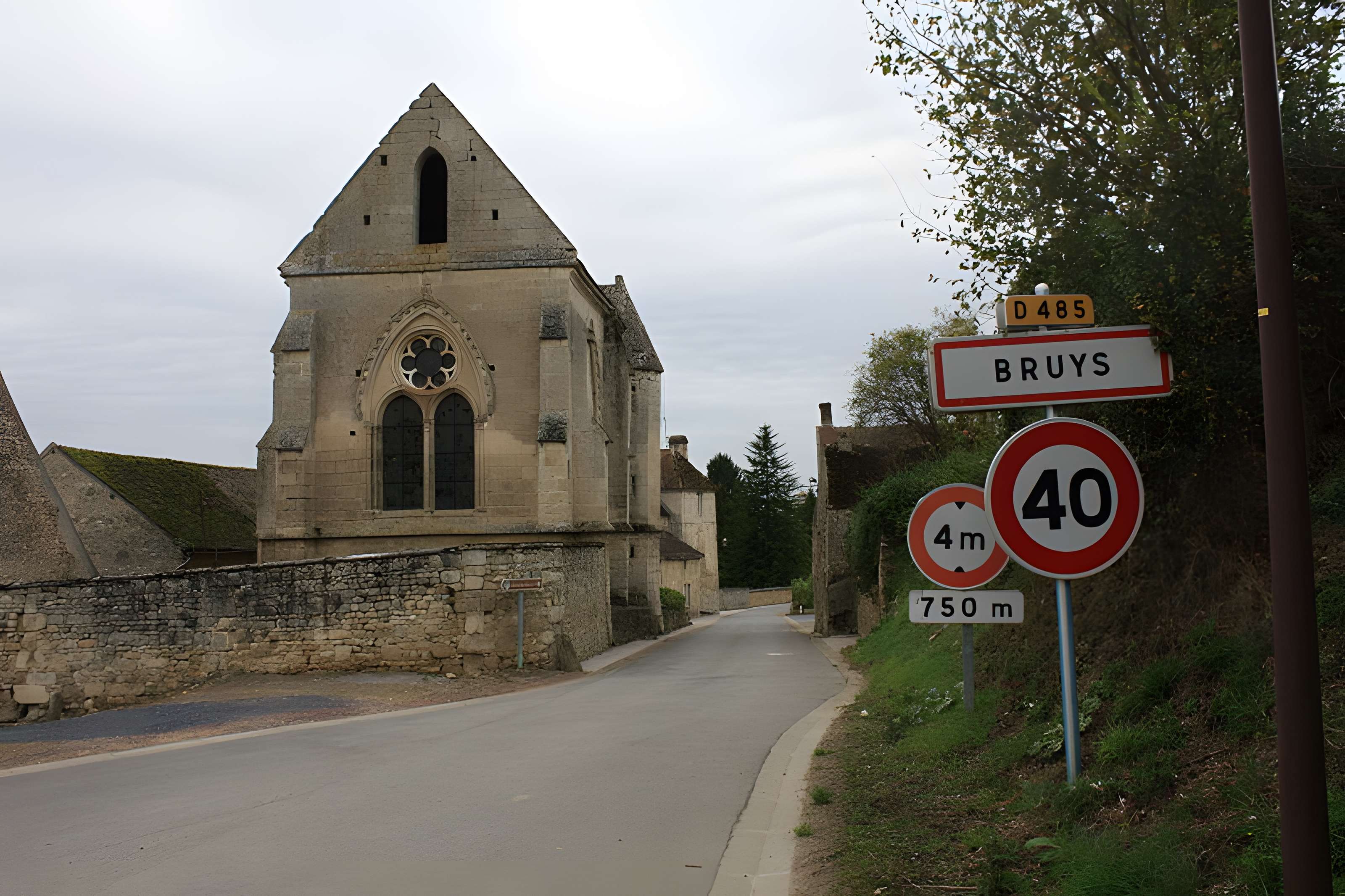 Église de la Nativité-de-la-Sainte-Vierge de Bruys
