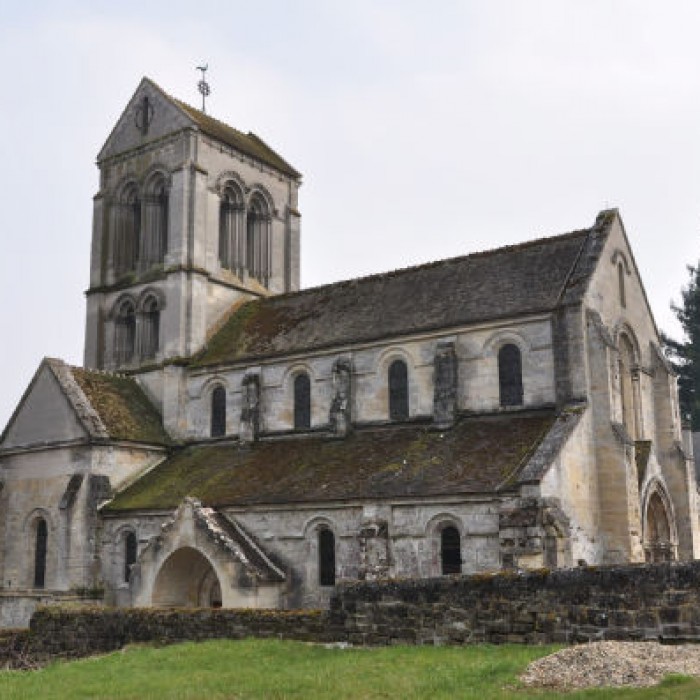 Photo de Église de la Nativité-de-la-Sainte-Vierge de Lierval
