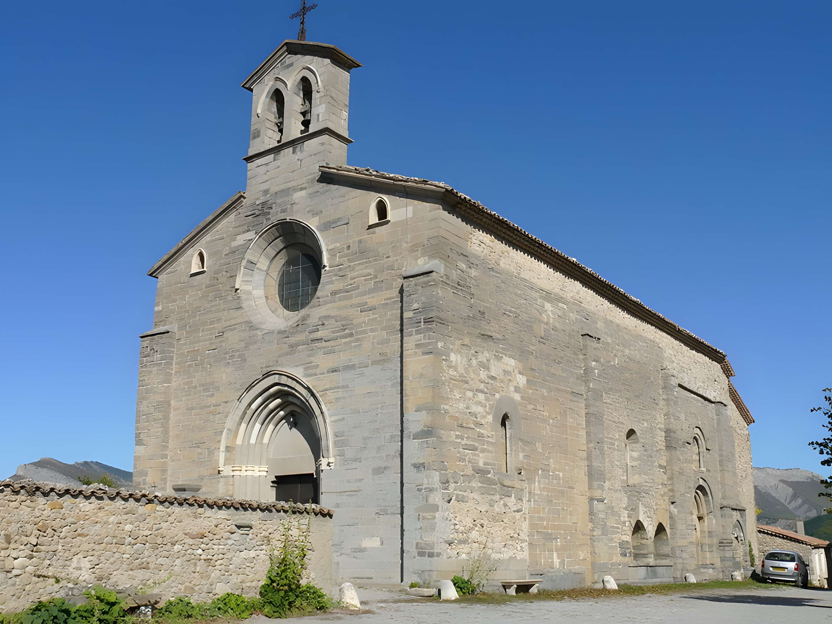 Église de la Nativité-de-Notre-Dame de Lagrand 