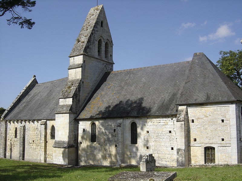 Photo de Église de la Sainte-Trinité de Pierrepont de Lantheuil