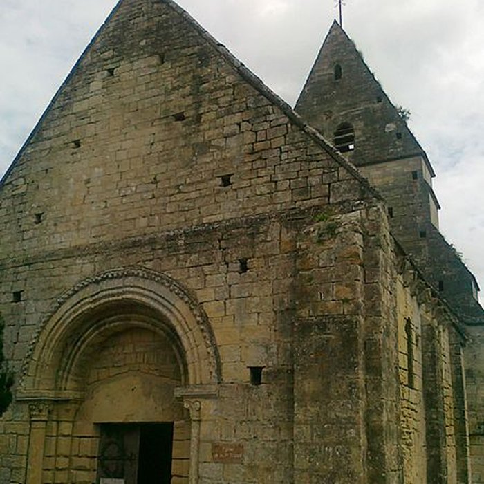 Photo de Église de la Sainte-Trinité de Pierrepont de Lantheuil