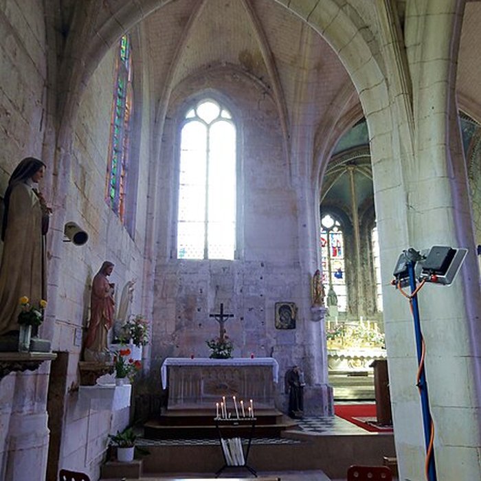 Photo de Église de la Sainte-Trinité de Saint-Sauveur
